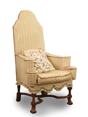 Lot 524 - A William and Mary style elbow chair