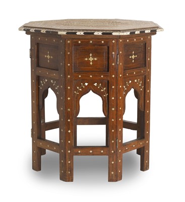 Lot 525 - An Anglo-Indian Hoshiarpur table