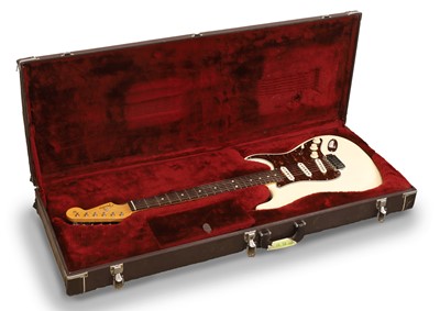 Lot 353 - A 1999 Fender Stratocaster