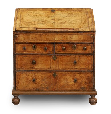 Lot 515 - A Queen Anne walnut bureau