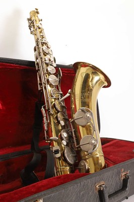 Lot 358 - A tenor saxophone By Weltklang DDR